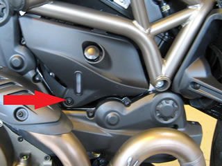 Ducati Multistrada 1200 2014 - Scottoiler instalación - tapa